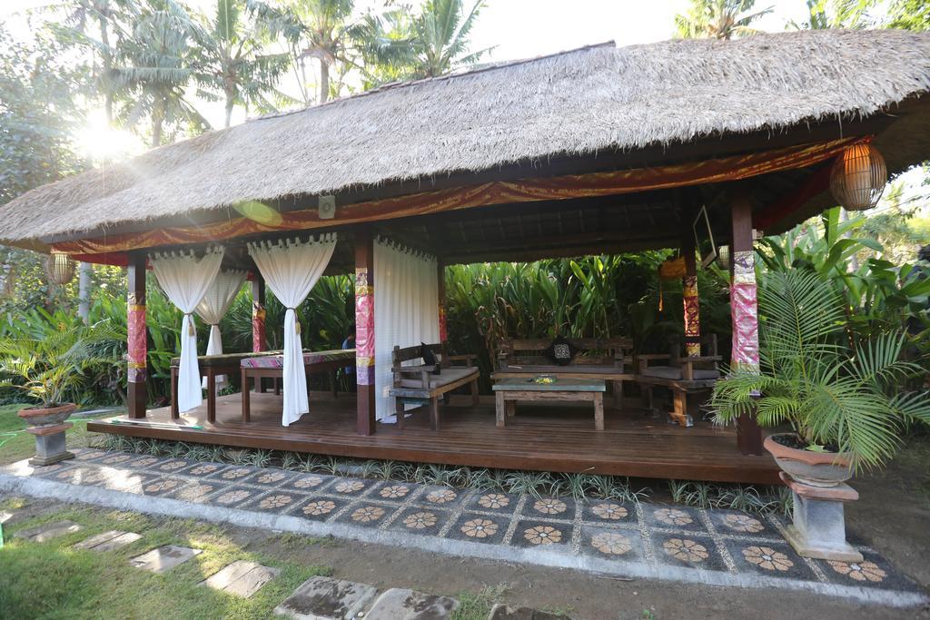 The Well House Hotel Nusa Lembongan  Exterior photo